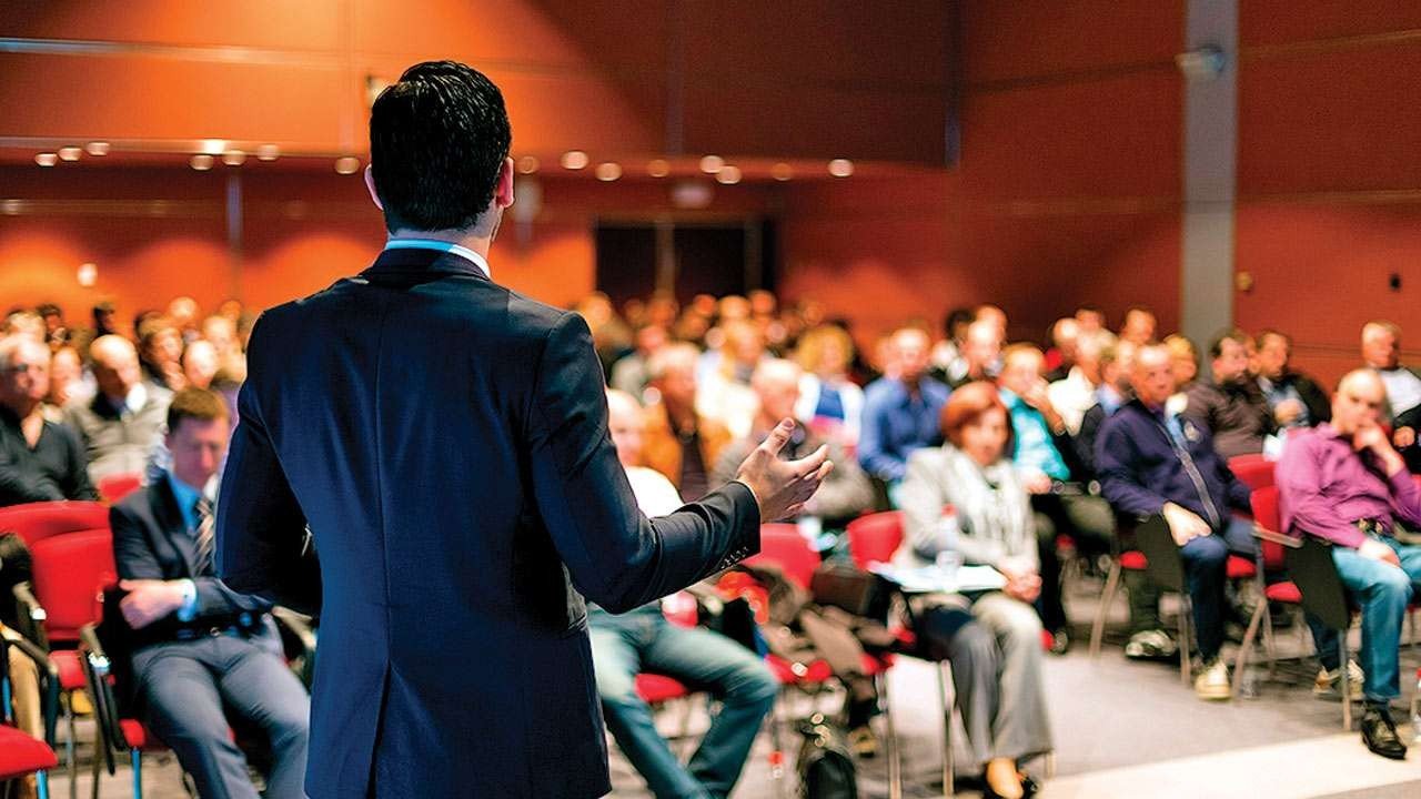 how to organize a corporate seminar in Dubai